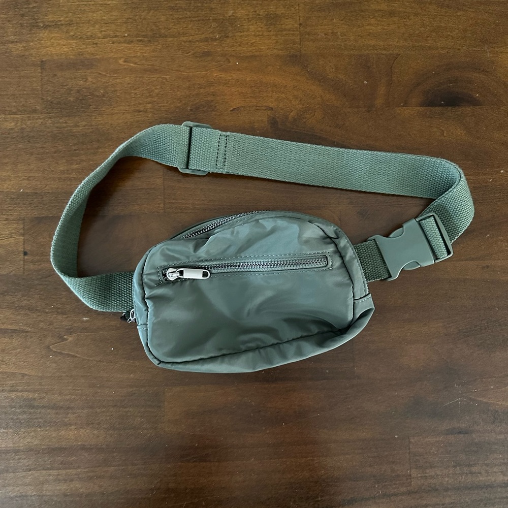 Green Fanny pack hip sling bag